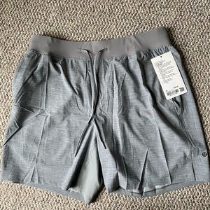 Mens lululemon 7” linerless short XL